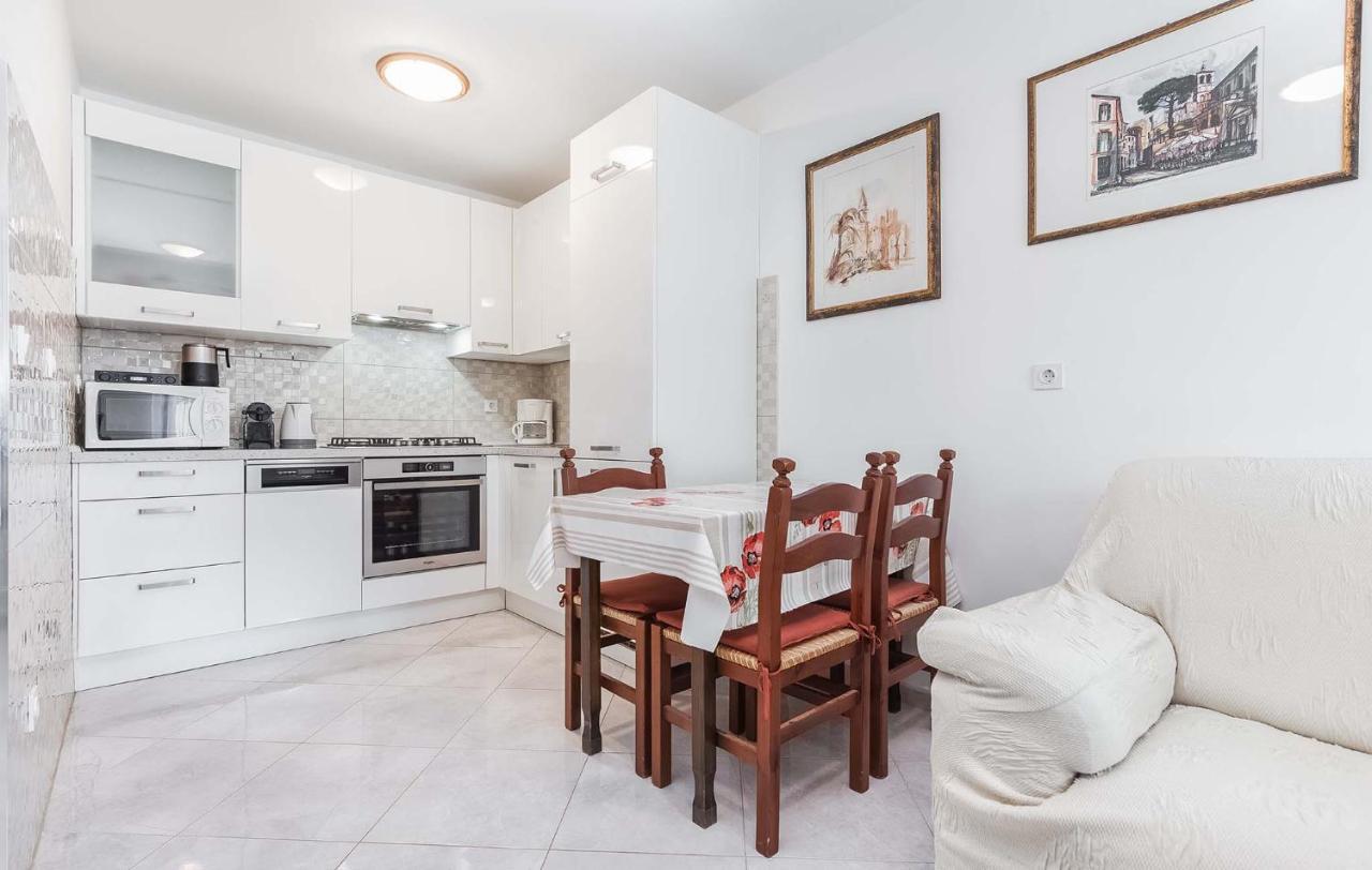 Apartment Rino